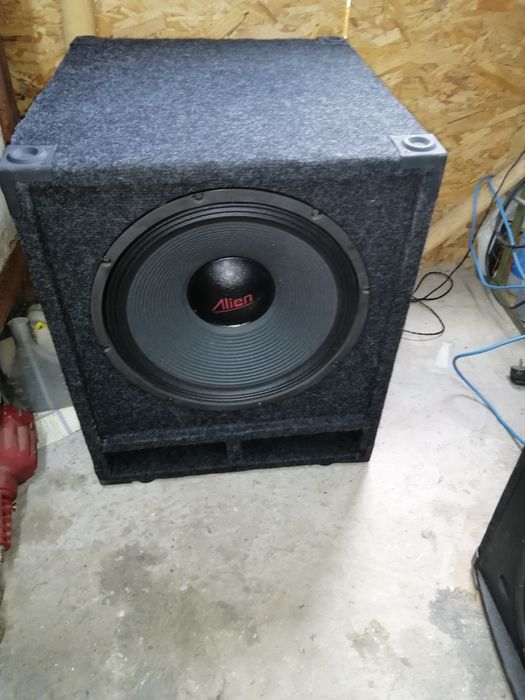 Bass 15 inch și putere interM R150 plus