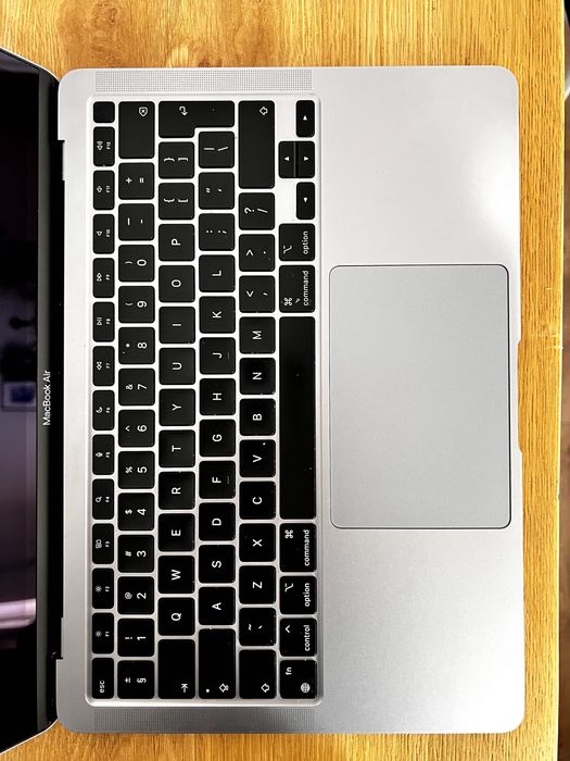 Laptop Macbook Air M1, 8GB, 256 SSD