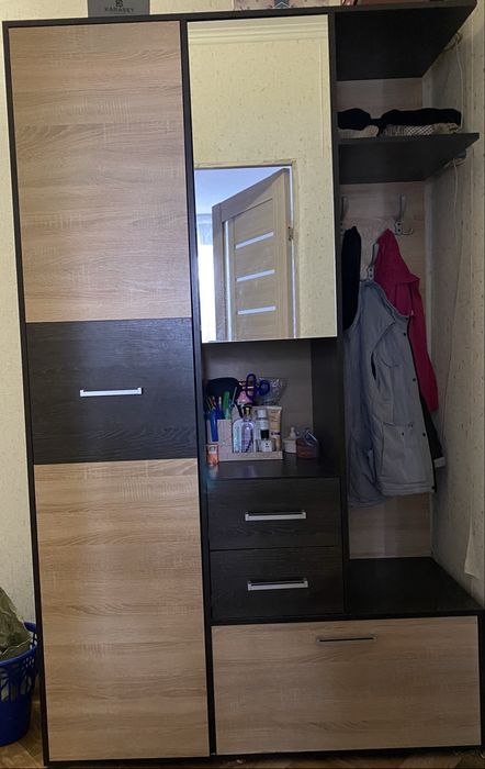 Шкаф в прихожую