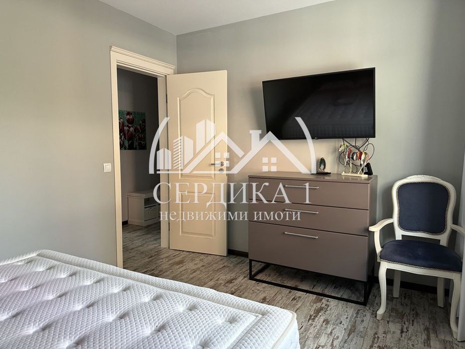 Продава се Тристаен апартамент в Благоевград, Освобождение - 73 кв.м за 2046 €/кв.м - Снимка #2