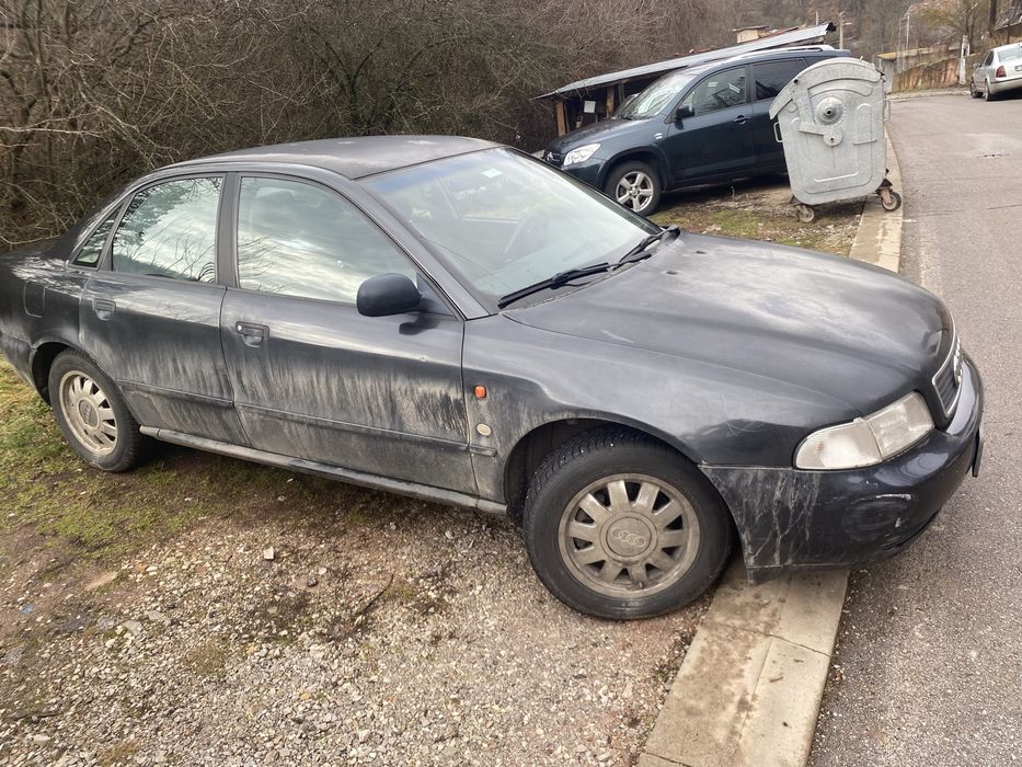 Ауди А4-много добро състояние