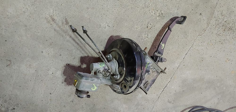 Педаль тормоза в сборе на Приору 2