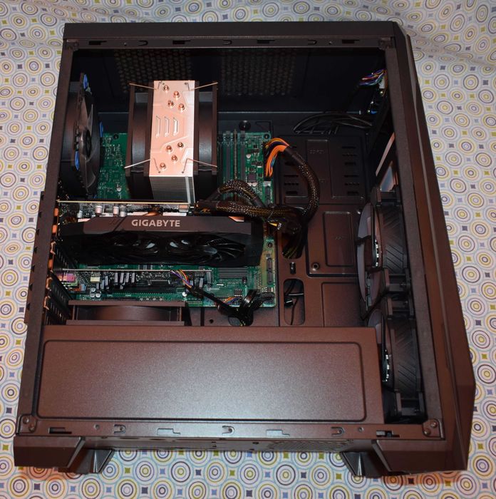 gaming intel 7700 GTX 1660TI 16GB SSD M2 + bonus