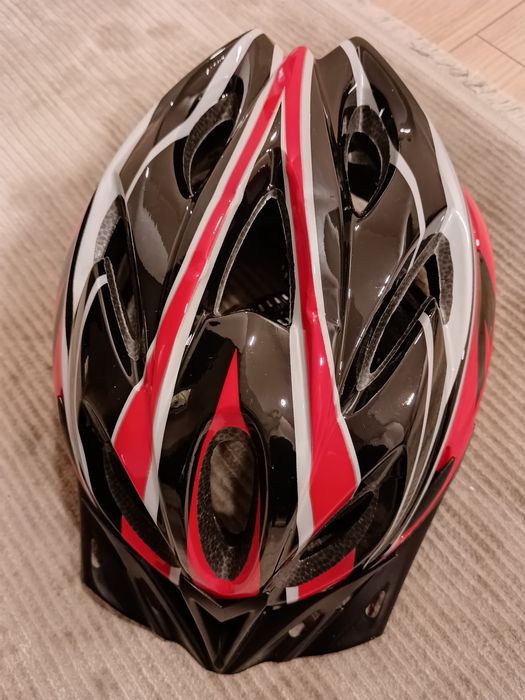 Продам шлем велосипедный. Новый