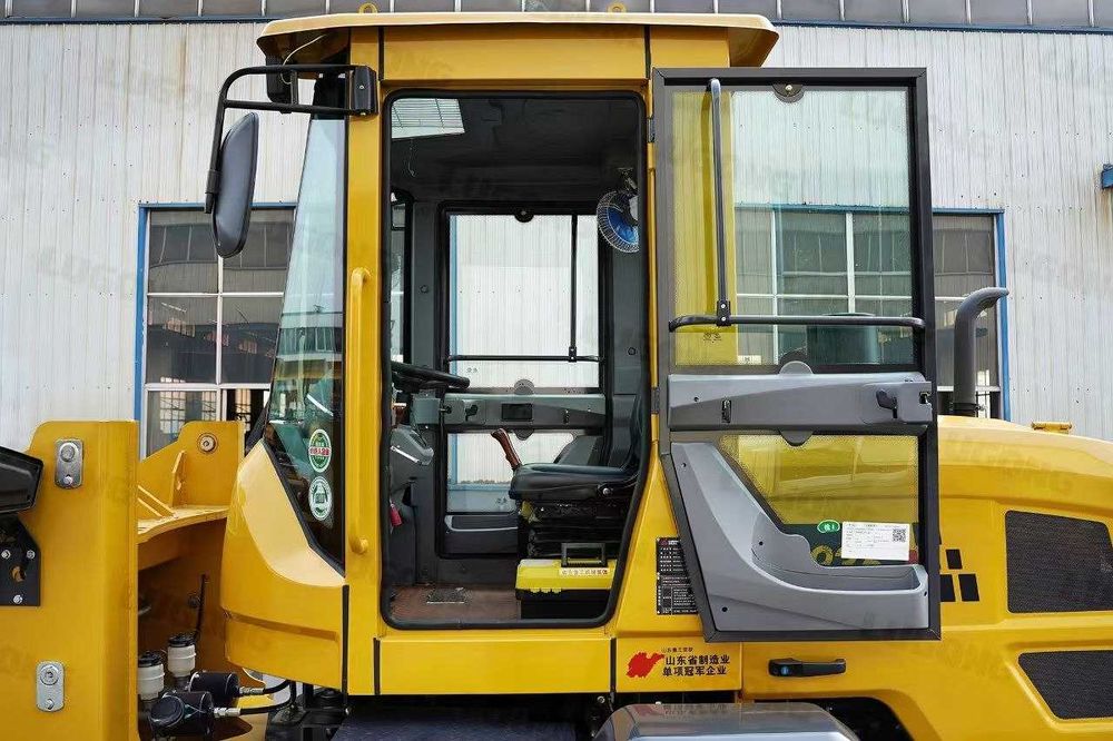 Фронтальный Погрузчик 1,2м3