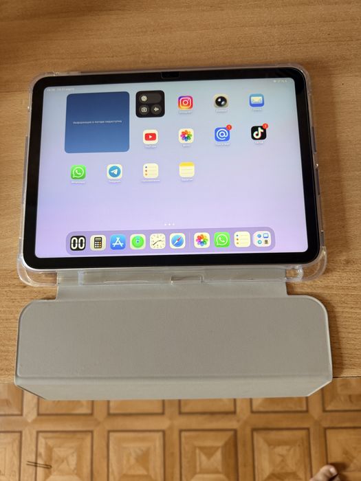 IPad A16 Apple серебристый