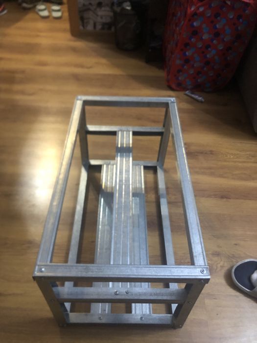 Корпуса, каркас, риг для майнинг фермы