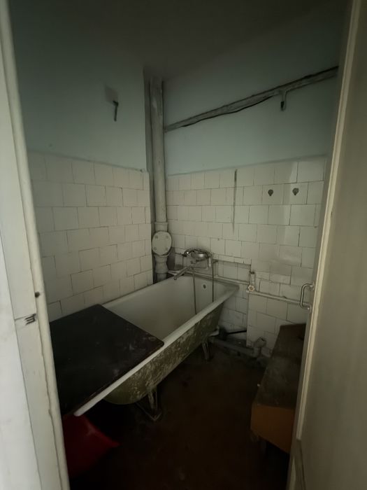 Срочно продаю 3-х комнатную квартиру в Нуравшане