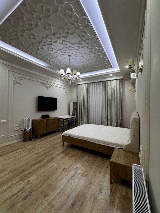 4 ком 160м² Парк Бобура