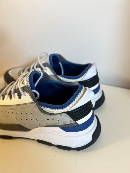 Geox Respira - Sneakers din piele & material textil - mărimea 42