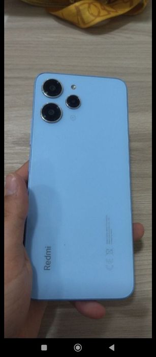 Redmi 12 karopka bor