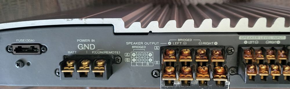 Усилитель KENWOOD KAC-746