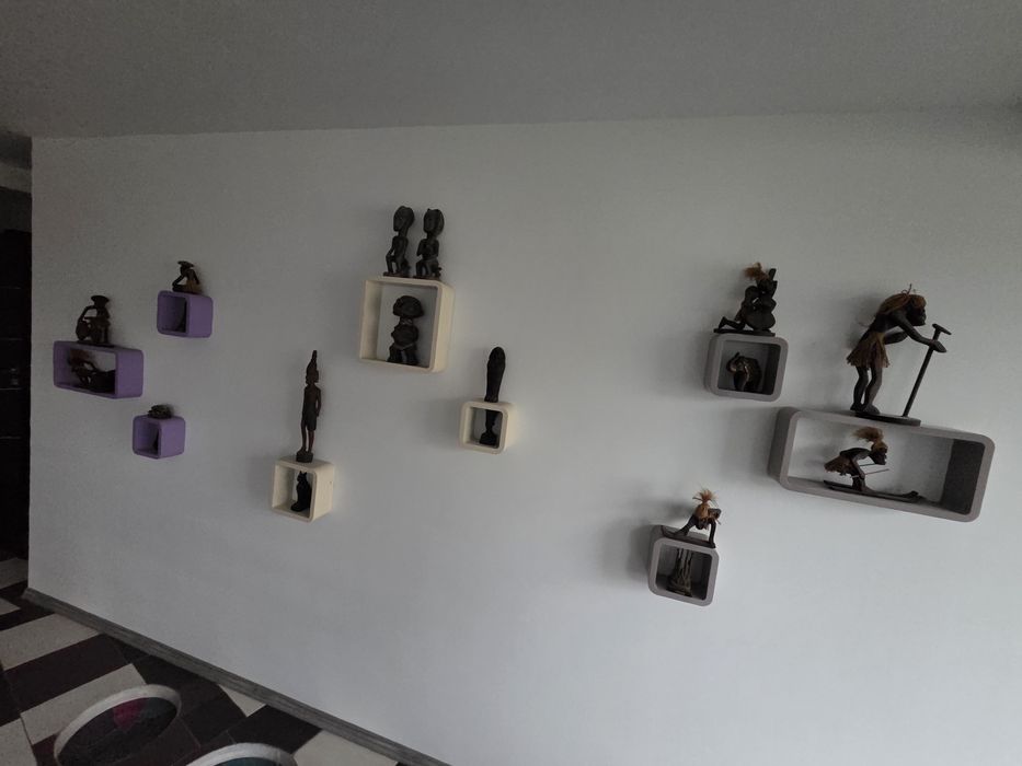Statuete diverse origini
