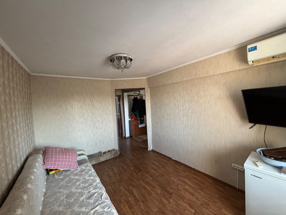 Продается диван.