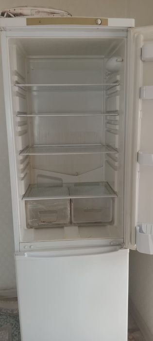 Продам холодильник бу