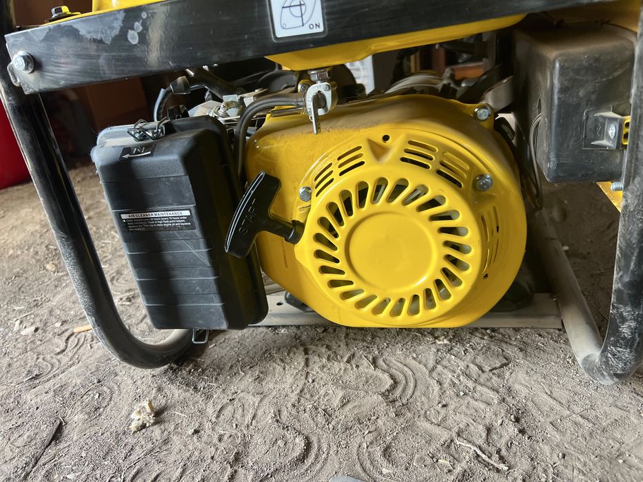 Бензиновый генератор DeWALT DXGN6000 (Новый / В отличном состоянии)