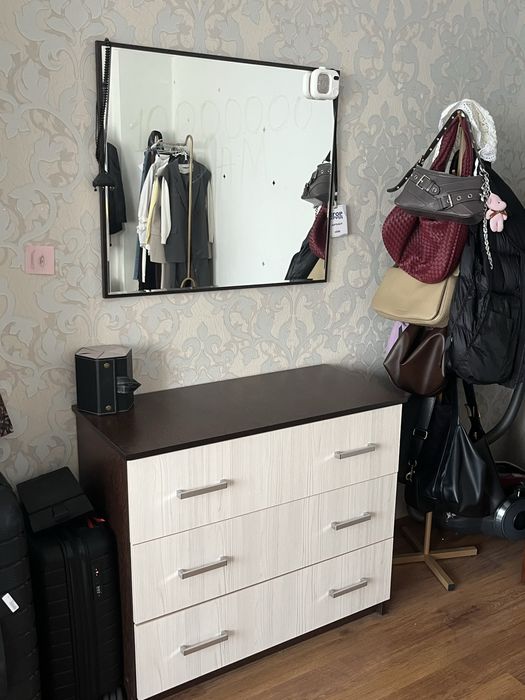 Спальный гарнитур