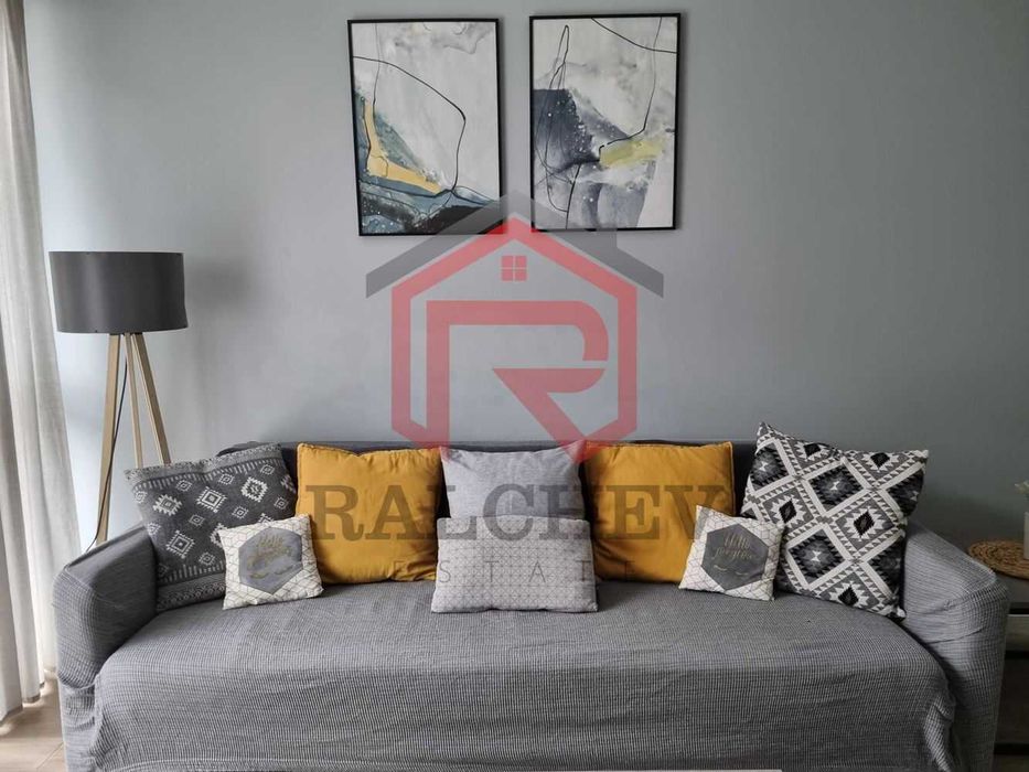 Дава се под наем Двустаен апартамент в Варна, Възраждане 3 - 74 кв.м за 433.5 € - Снимка #11