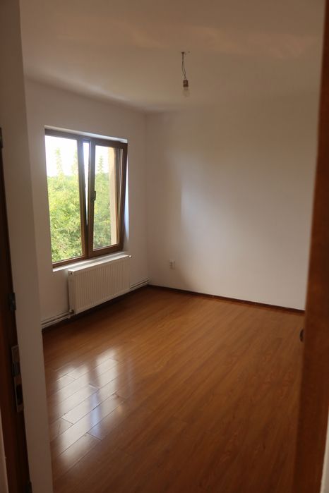 Casă de vânzare în Valea Călugărească – Aleea Cabernet | Teren 1.141 mp | 6 camere