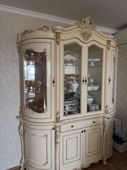 Горка стенка в отличном состоянии