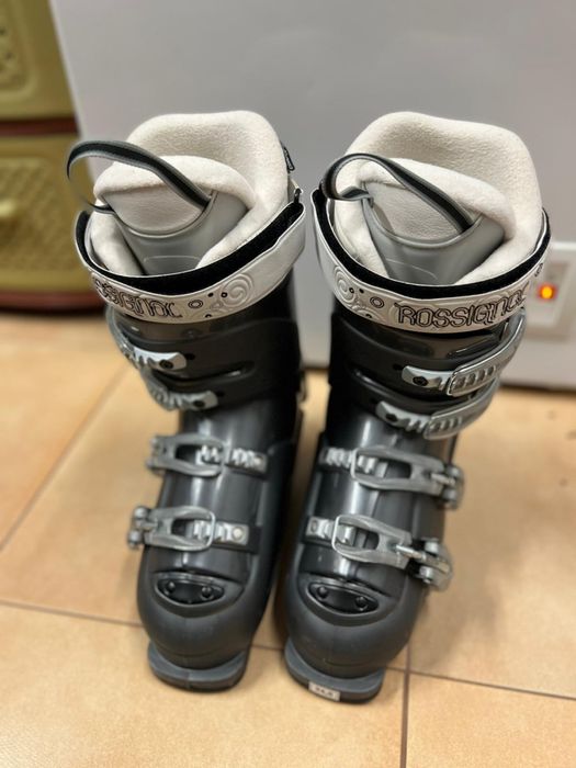 Ски обувки Rossignol