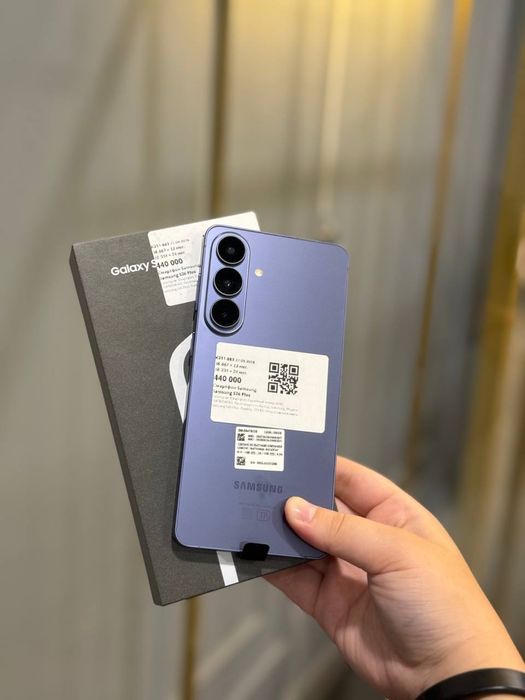 Samsung S26 Plus /Новый/12/256gb