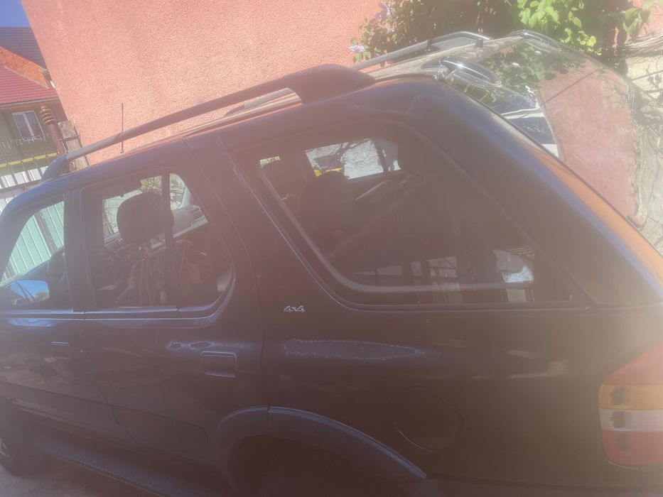 Opel frontera de vânzare