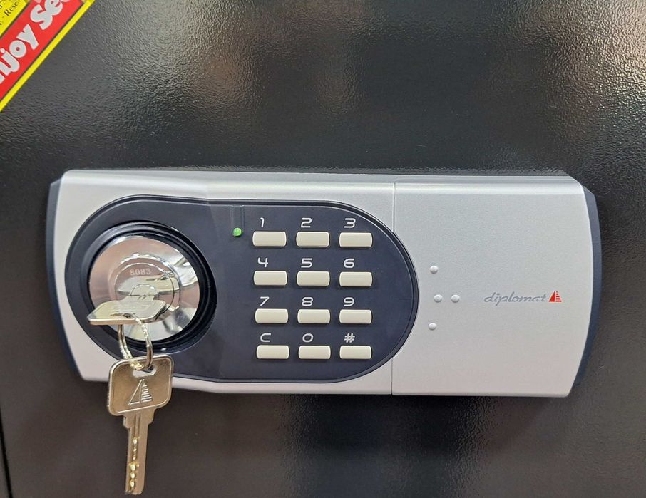 Огнестойкий Сейф Diplomat модель 119