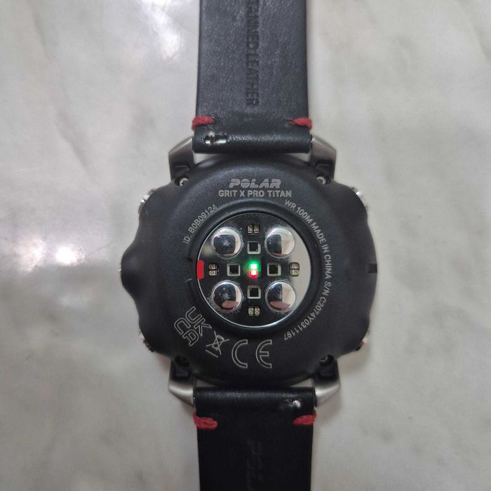 Ceas smartwatch Polar Grit XPro Titan La Cutie Negru Zeus Amanet 31605