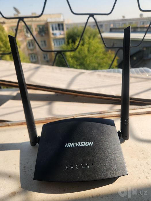 Hikvision 4G WIFI Router
