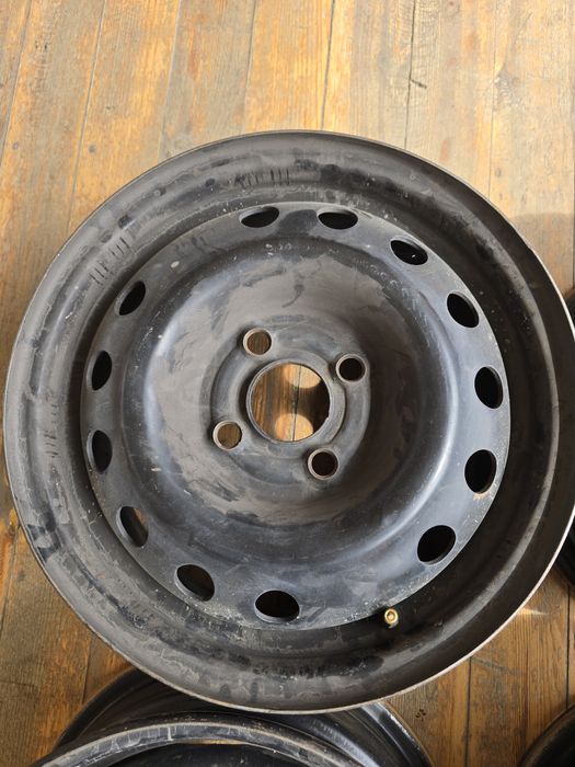 R14 diskalar yangidek turibdi ideal