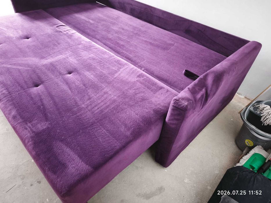 Canapea extensibilă mare - Casa Eduard, 09.2019