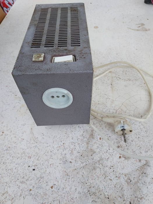 Дтабилизатор на напрежение