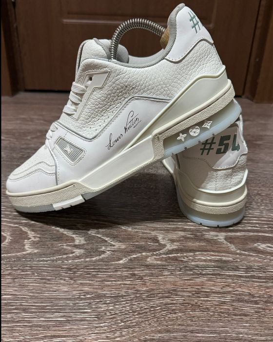 Adidasi Louis Vuitto barbati