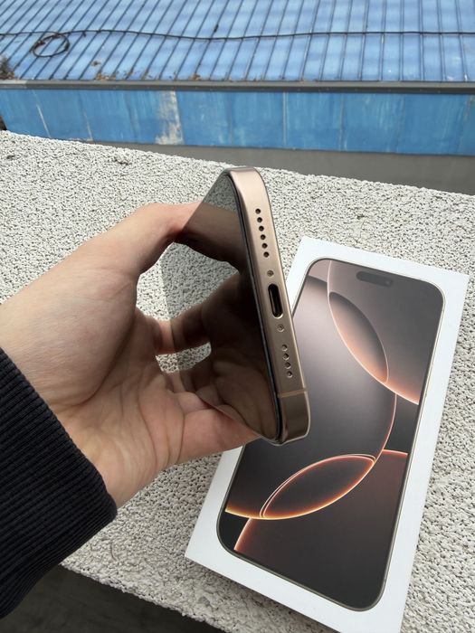 Apple iPhone 16 pro Max Gold -256 GB -liber de retea