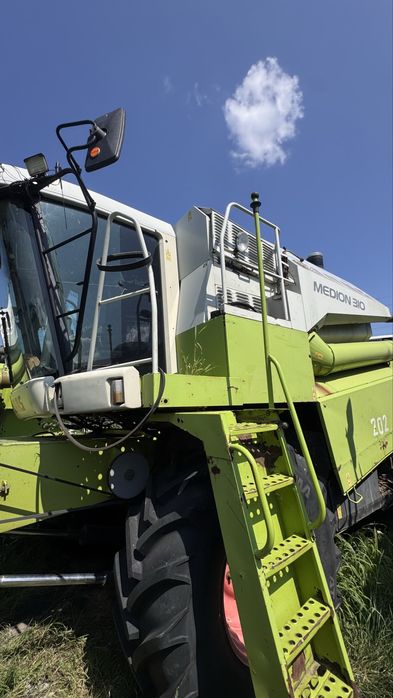 Продам  Claas Medion 310 2 единицы