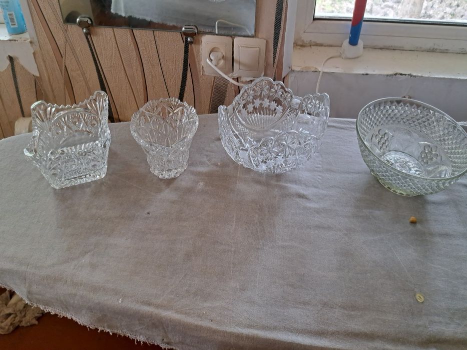 Хрустальные вазочки