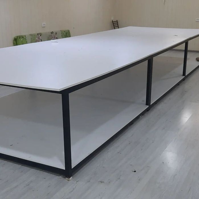 Bichuv stol kroyni stol