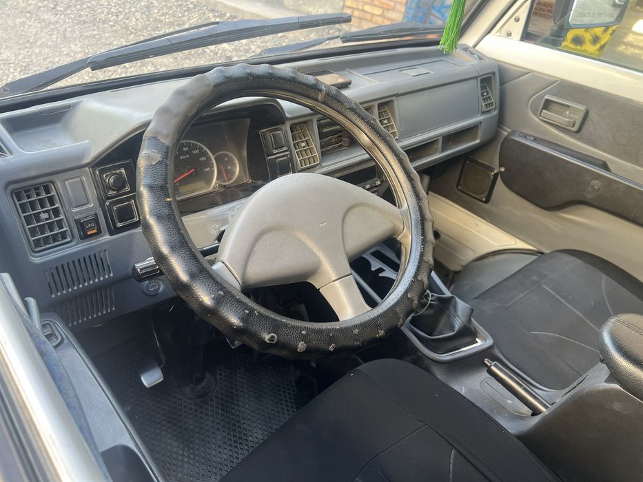 Chevrolet Labo 2012