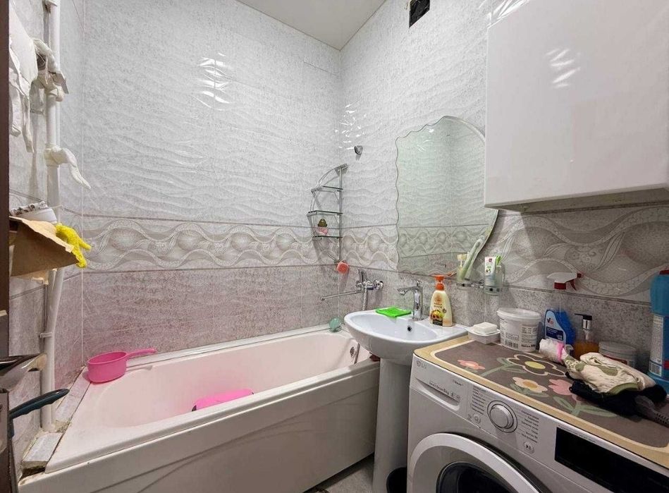 Ялангач Кв-2ком ( Ширин базар) Мирзо улугбекский БИИ.Буз академ