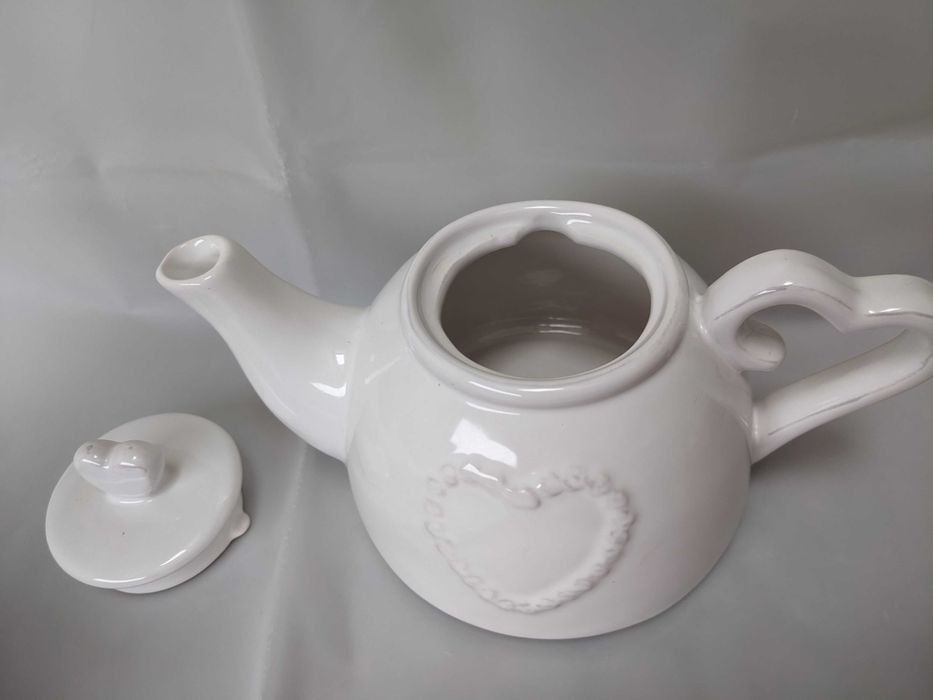 Set "Tea for One" Disraeli Pure Heart - ceramică albă - ca nou