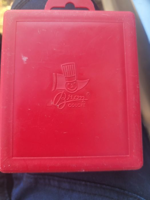 Vand 3 case de marcat profesionale toate la pachet la pretul afisat