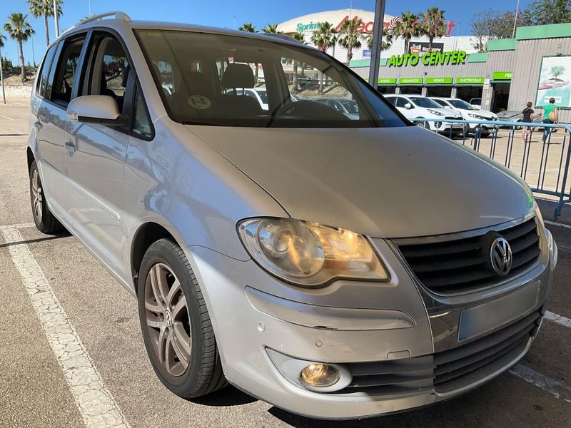 Volkswagen Touran 2.0 TDI Trendline 2008