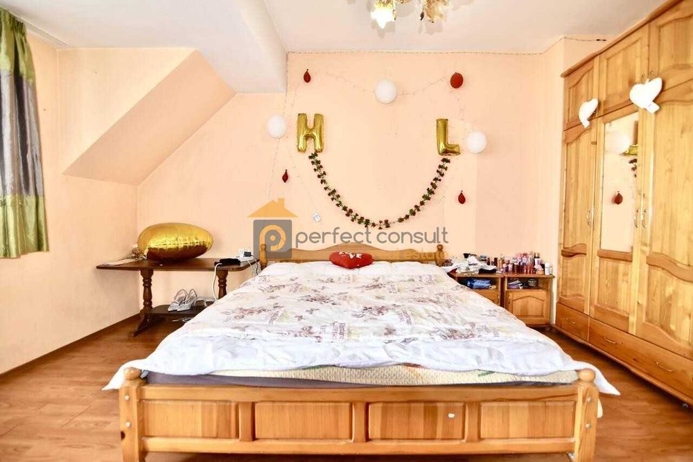 Продава се Двустаен апартамент в Пловдив, Съдийски - 71 кв.м за 2043 €/кв.м - Снимка #4