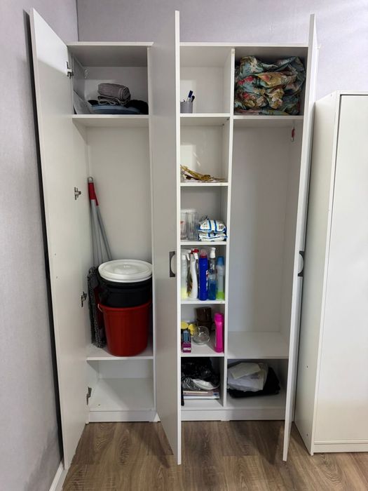 Шкафы, журнальные столики