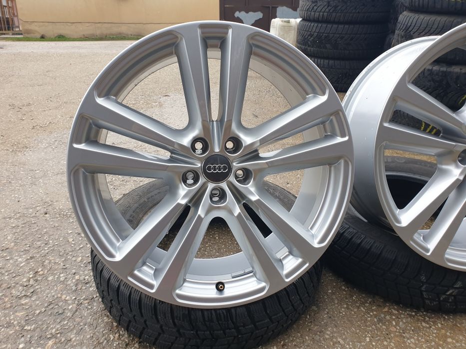 Audi Q7, SQ7  4M0601025G