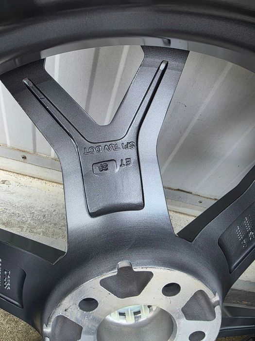Roti noi de iarna runflat BMW X5 g05 X6 g06 R20 echipare Pirelli DOT2026