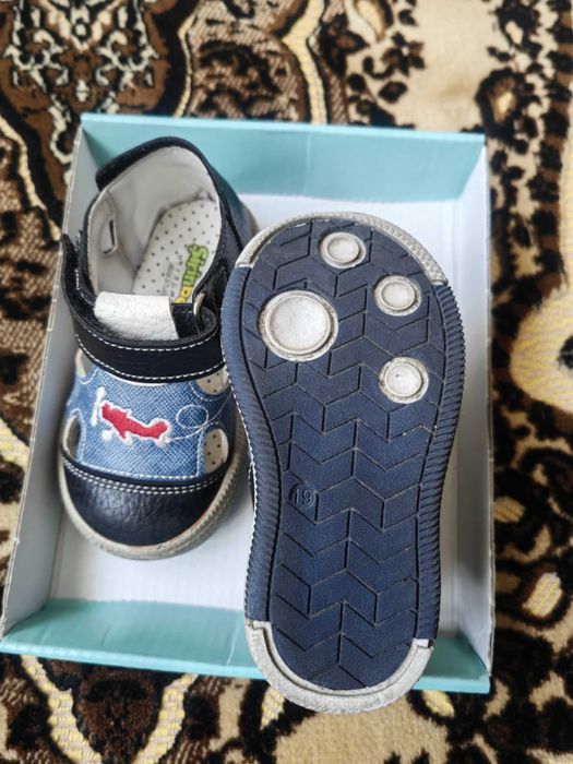 Детские сандали 19 разм