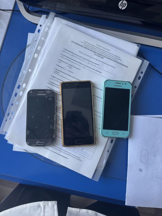Продам телефоны на запчасти