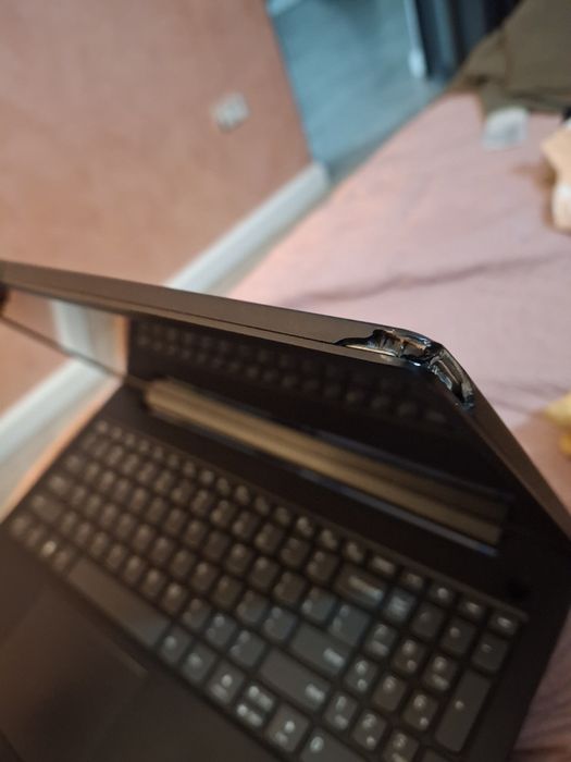 Laptop Lenovo V15 IRU procesor Core i3-1315U